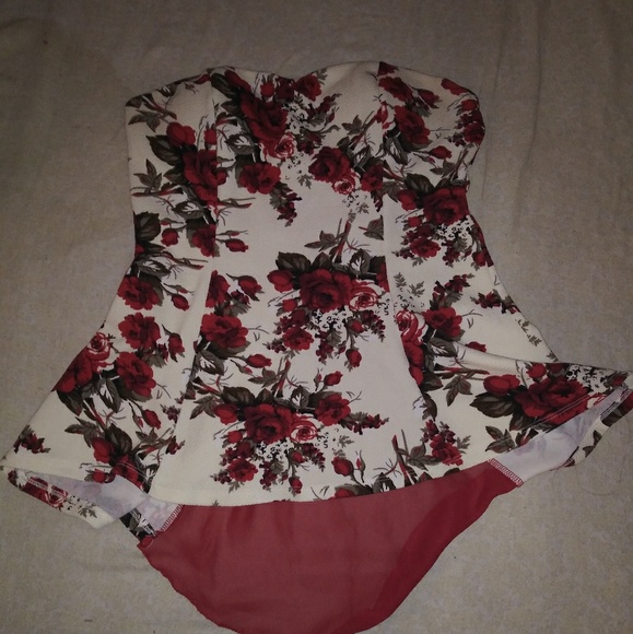 Off The Shoulder Peplum Lace - Picture 1 of 2